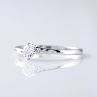 0.50 CT Round Colorless Moissanite Diamond Solitaire Promise Ring