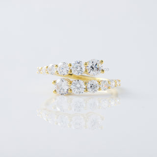 Open Cuff Round Diamond Graduated Set Engagement Ring
