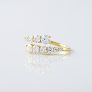 Open Cuff Round Diamond Graduated Set Engagement Ring