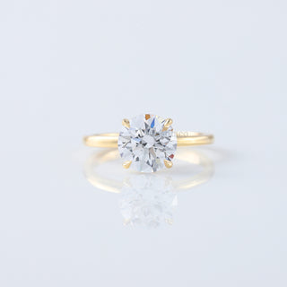 Round Brilliant Cut Moissanite Diamond 14K Gold Solitaire Engagement Ring