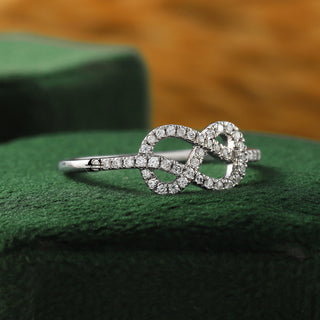 Infinity Design Moissanite Diamond Promise Ring For Women
