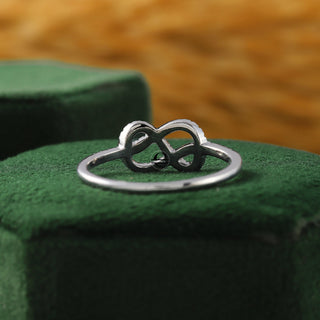 Infinity Design Moissanite Diamond Promise Ring For Women