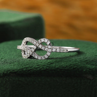 Infinity Design Moissanite Diamond Promise Ring For Women