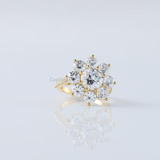 4.50 ctw Lab-Created Round Diamond Flower Halo Ring | IGI Certified Yellow Gold Wedding & Engagement Ring for Her