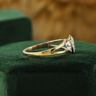 Oval Moissanite Bezel Set Split Shank 14K Gold Engagement Ring