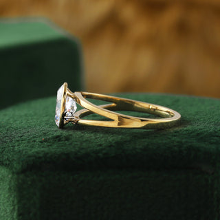 Oval Moissanite Bezel Set Split Shank 14K Gold Engagement Ring