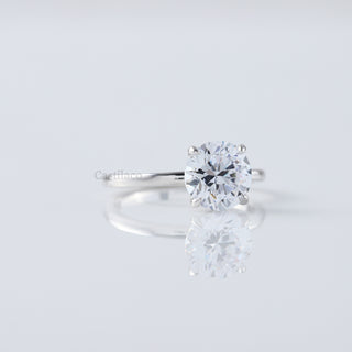 Solitaire Round Cut Lab Grown Diamond Wedding Ring