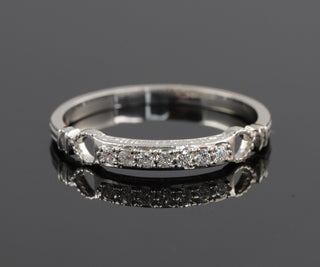 Vintage Filigree Round Cut Moissanite Band