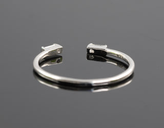 Open Cuff Bar Setting Baguette Cut Moissanite Band